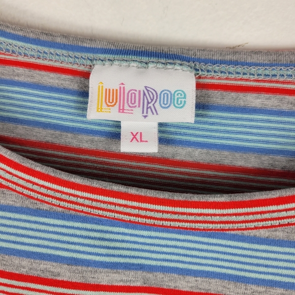 Lot of 2 Lularoe Quarter Sleeve Crewneck Striped Tee Shirt Set - Picture 5 of 14